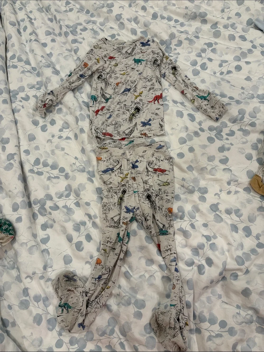 MagneticMe 18-24month bamboo dinosaur truck footie pajama set